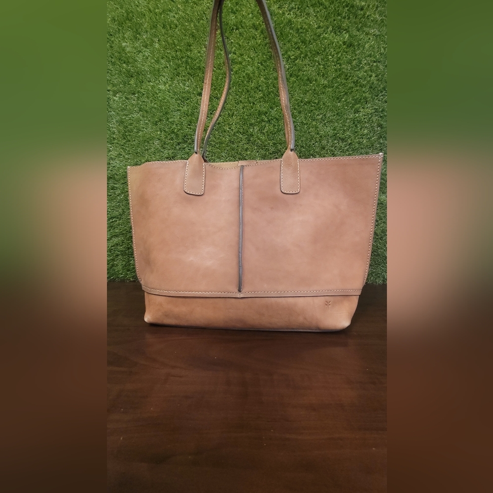 Frye Lucy Leather Tote Bag In Color Tan, Excellent Condition!